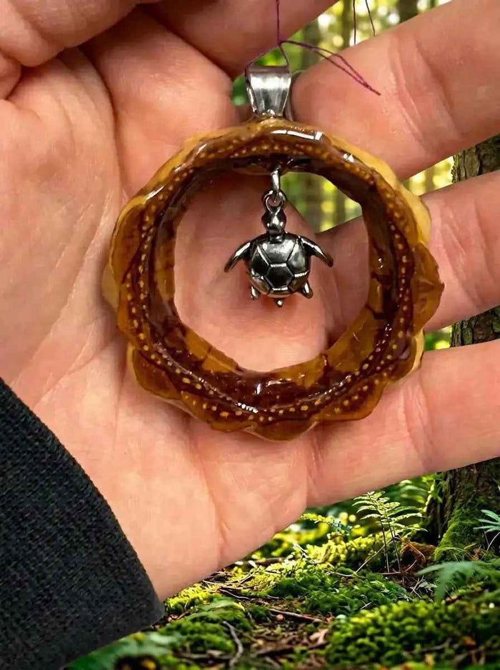 Handmade Turtle Pendant: Embrace Nature's Wisdom with a Unique Charm