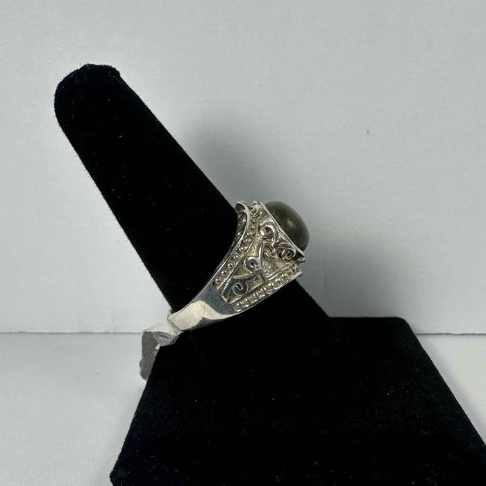 Labradorite Ring - Size 8.5