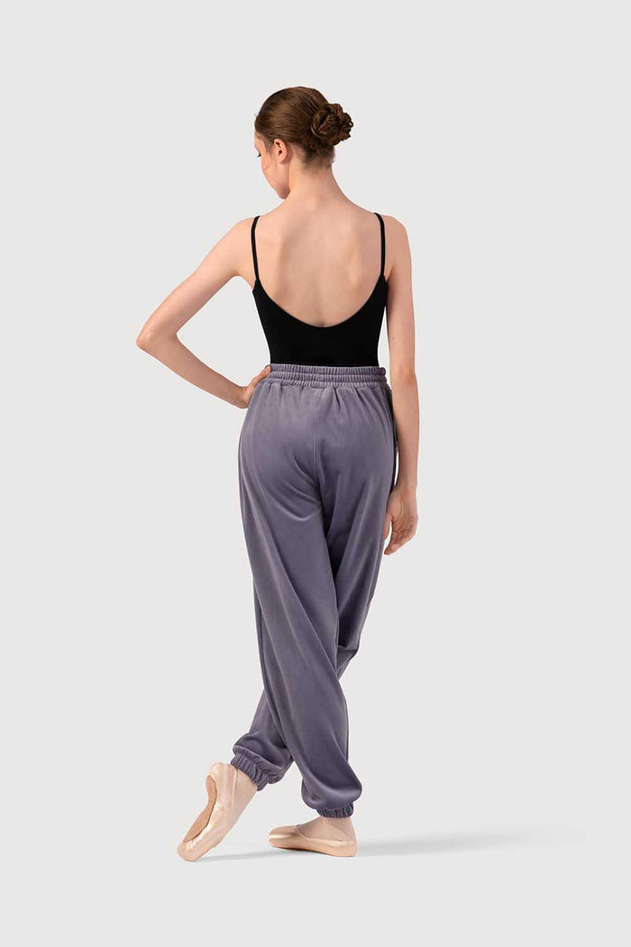 P580003 - Bloch Gloria Womens Velvet Sweatpant