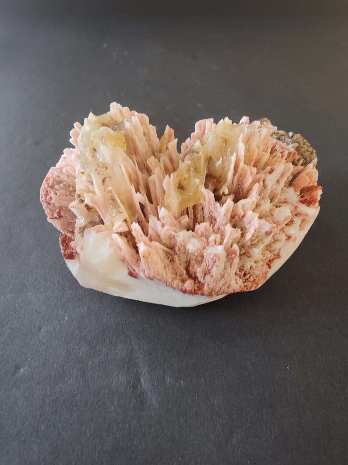 Red Mordenite with Stilbite Specimen 306g - Smokin Resin Company