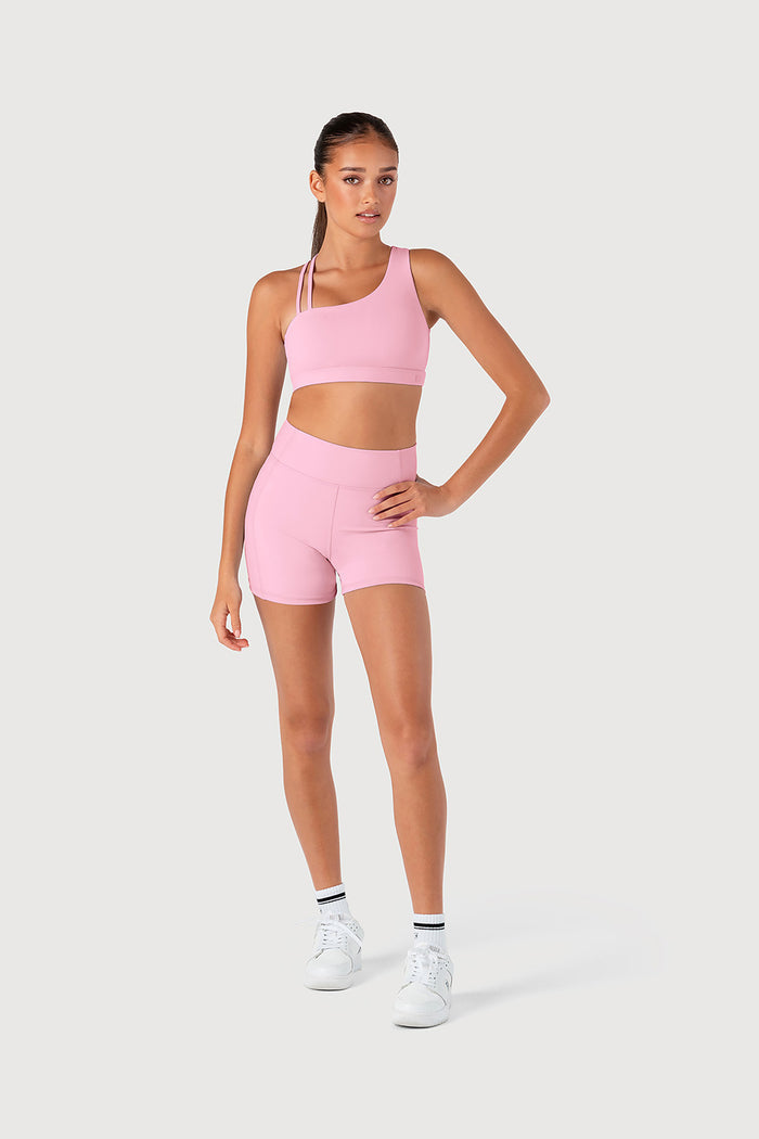 Z55781G - Essence Crop