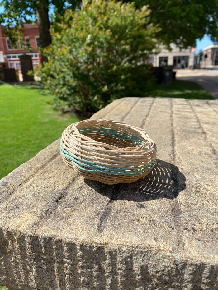 thin blue strip basket