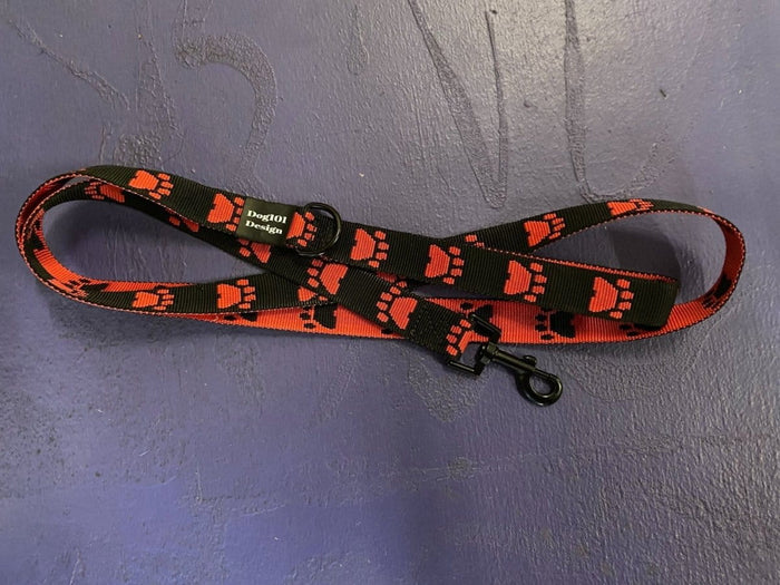 Dogtraining101 Adult Dog Fancy Red Paw-Black 1.5m x 25mm Lead
