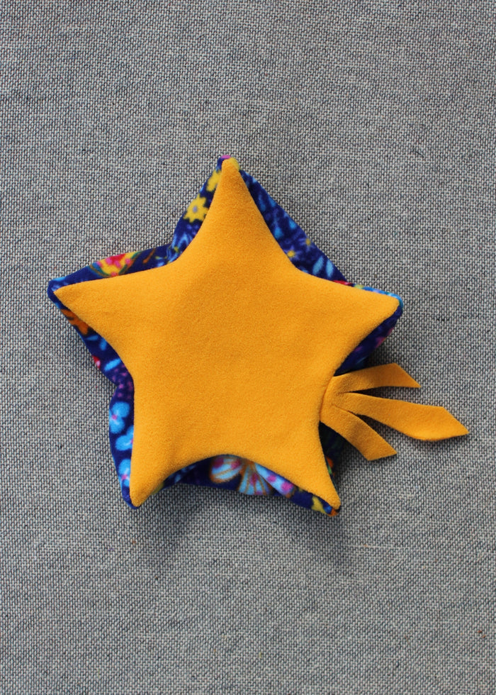 Alaska Floral Star Hat