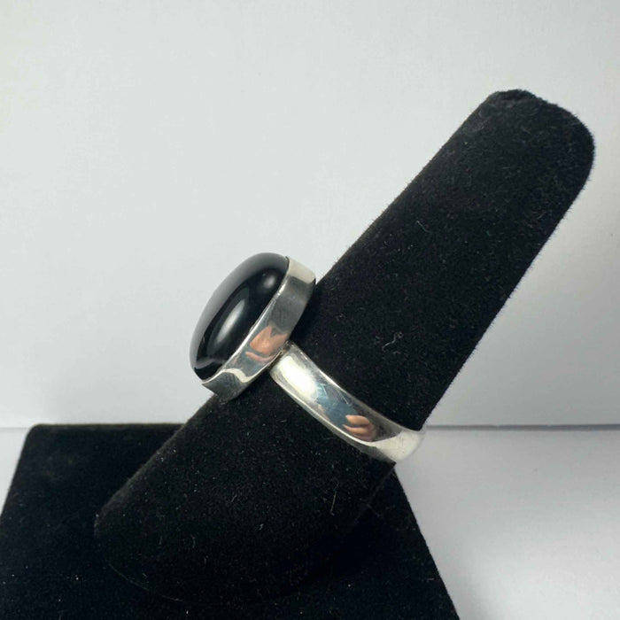 Black Onyx Ring - Size 7
