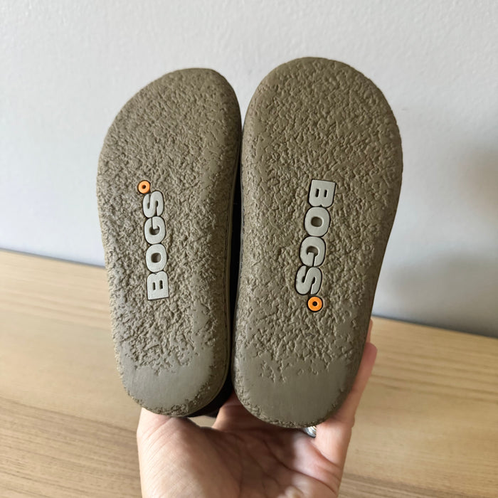 Bogs / Snow boots / US9
