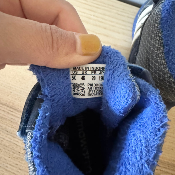Adidas / Boots / US5