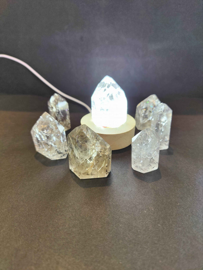 Crackle Quartz Point - Smokin Resin Company