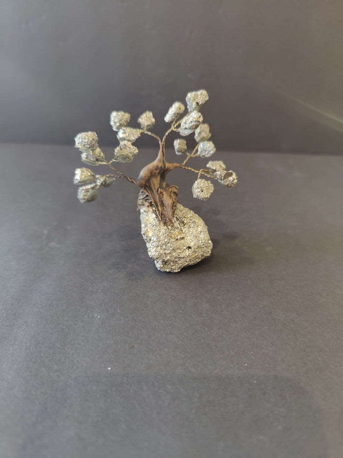 Crystal Bonsai Tree Sculpture - Smokin Resin Company