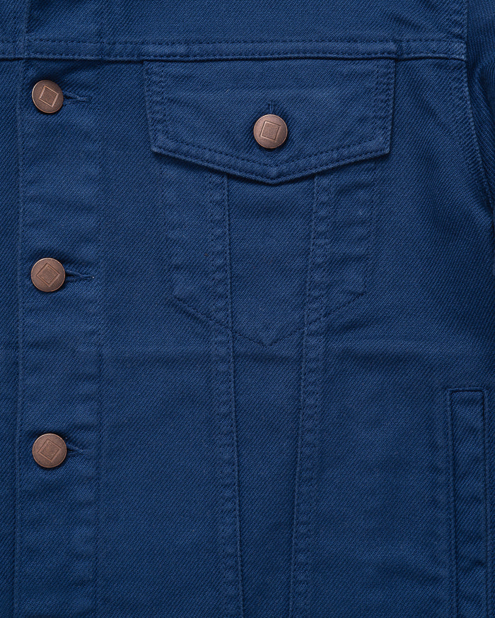 Slanted V Shaped Seams