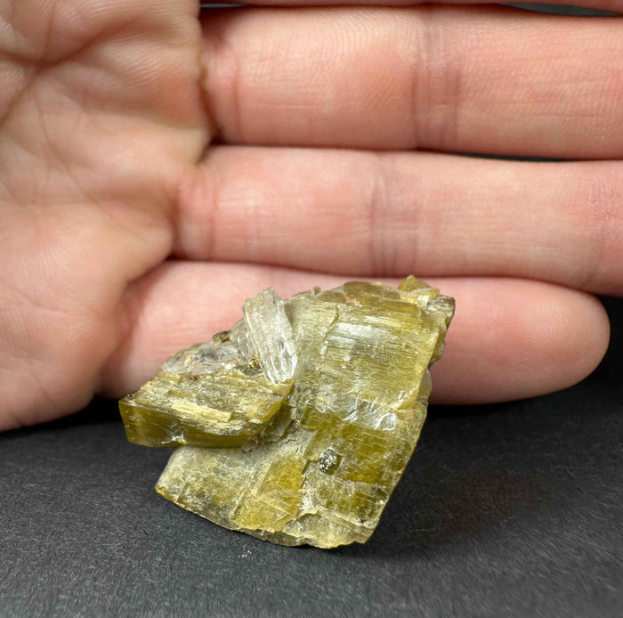 Diamond Quartz on Siderite - Smokin Resin Company