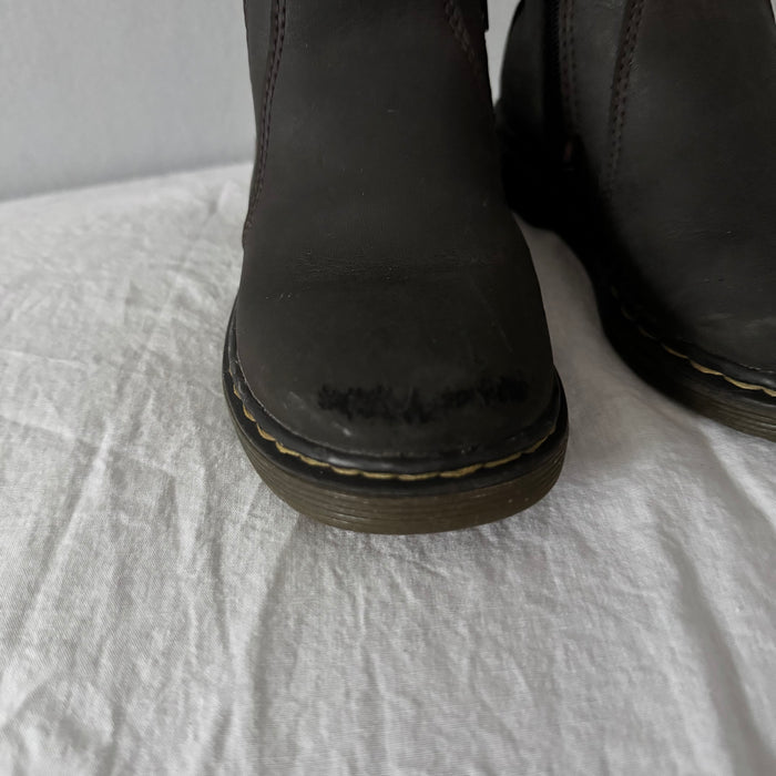 Dr. Martens / Boots / US9