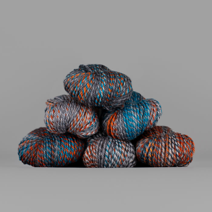 Dreamstate (DK/Light Worsted Weight)