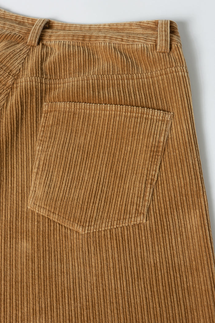 Five Pocket Twisted Seam Pant - Caramel Corduroy