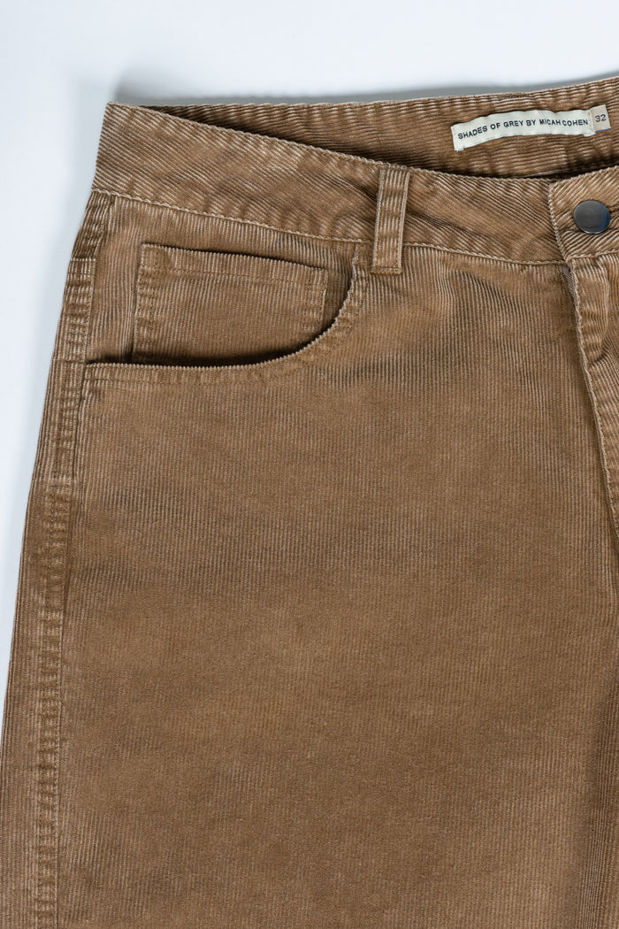 Five Pocket Twisted Seam Pant - Taupe Corduroy