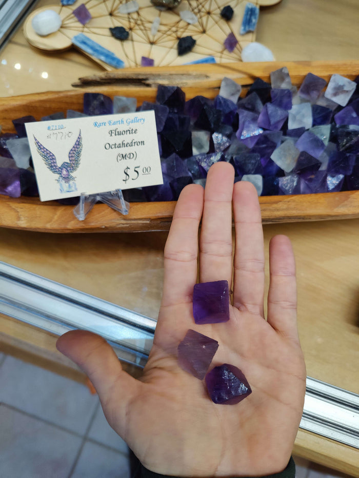 Fluorite Octahedron MD - Smokin Resin Company