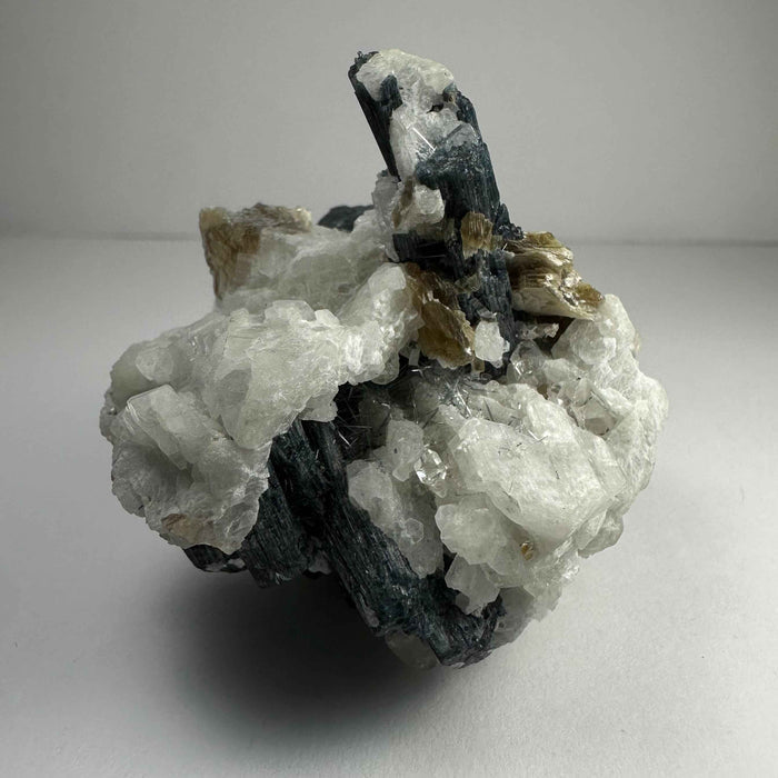 Green Tourmaline with Quarz, Mica and Albite, Brazil - Smokin Resin Company