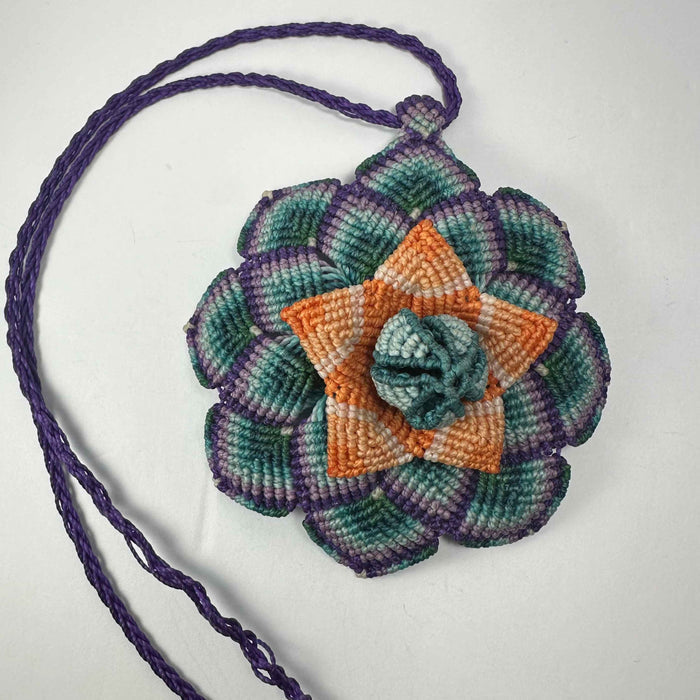 Hand-woven Flower Necklace with Hematite end - Smokin Resin Company