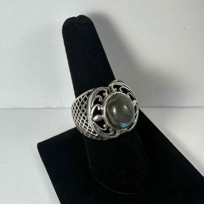 Labradorite Ring - Size 8.5