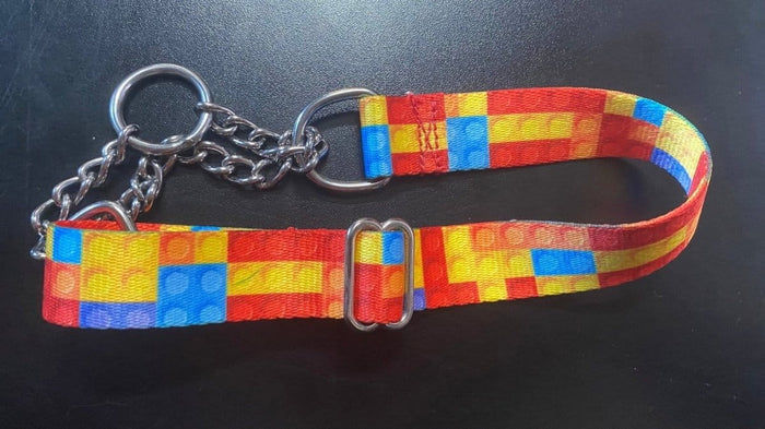 Dogtraining101 Medium Martingale Lego Design