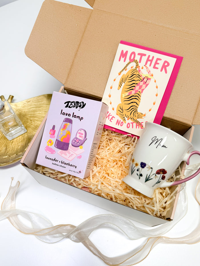 Mother’s Birthday Cosy Tea Gift Box for Mum | Mug, Lavender Tea & Card | Snug & Still Pamper
