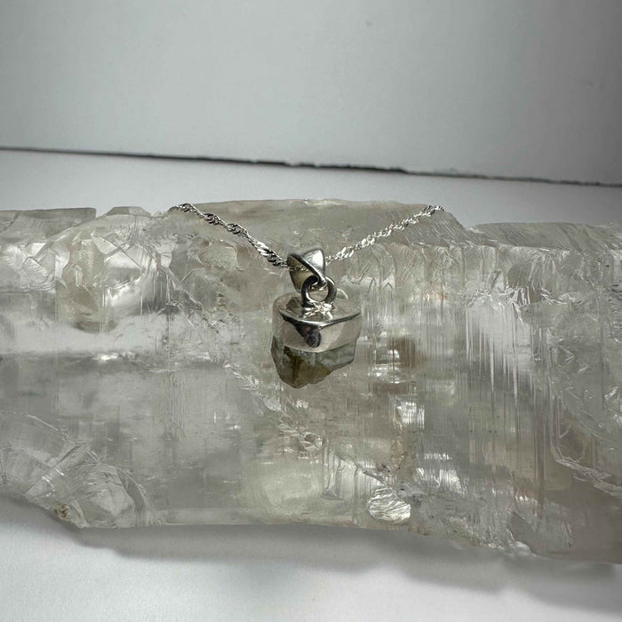 Natural Aquamarine Beryl Pendant - Smokin Resin Company
