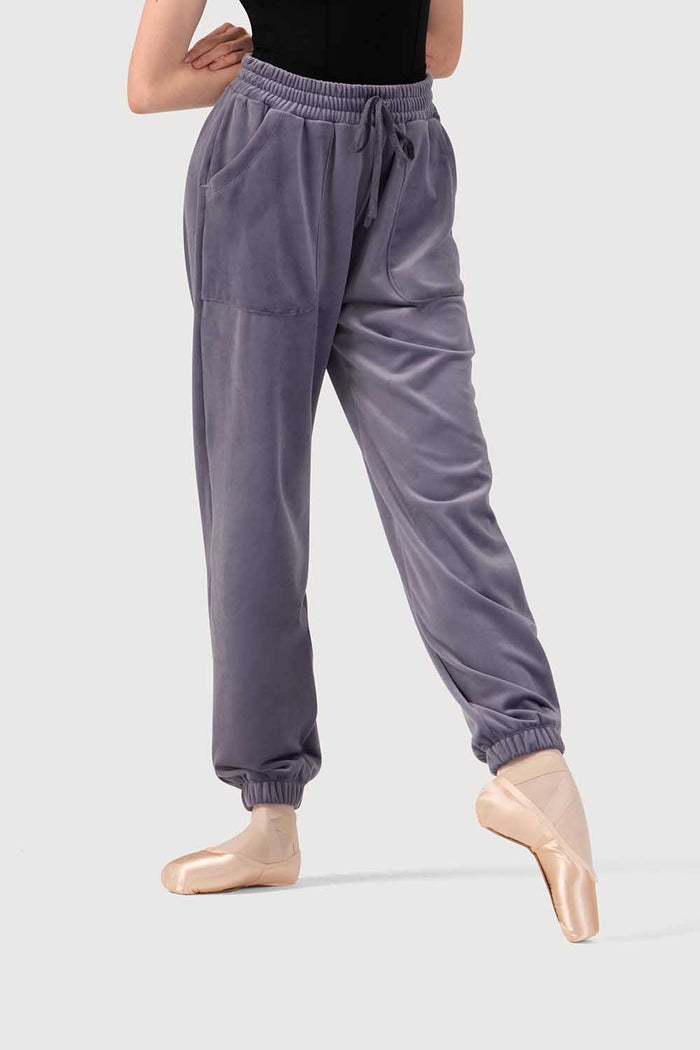 P580003 - Bloch Gloria Womens Velvet Sweatpant