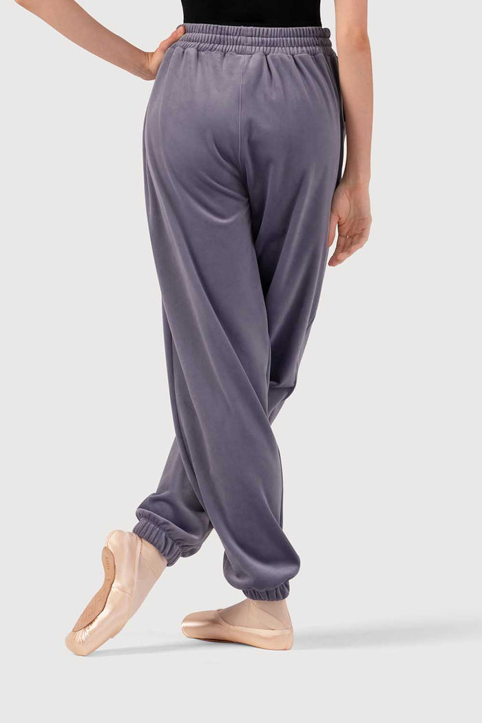 P580003 - Bloch Gloria Womens Velvet Sweatpant