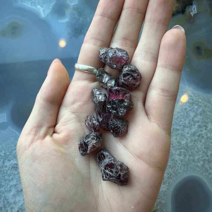 Pyrope Garnet Rough Specimen Bag 35g - Smokin Resin Company