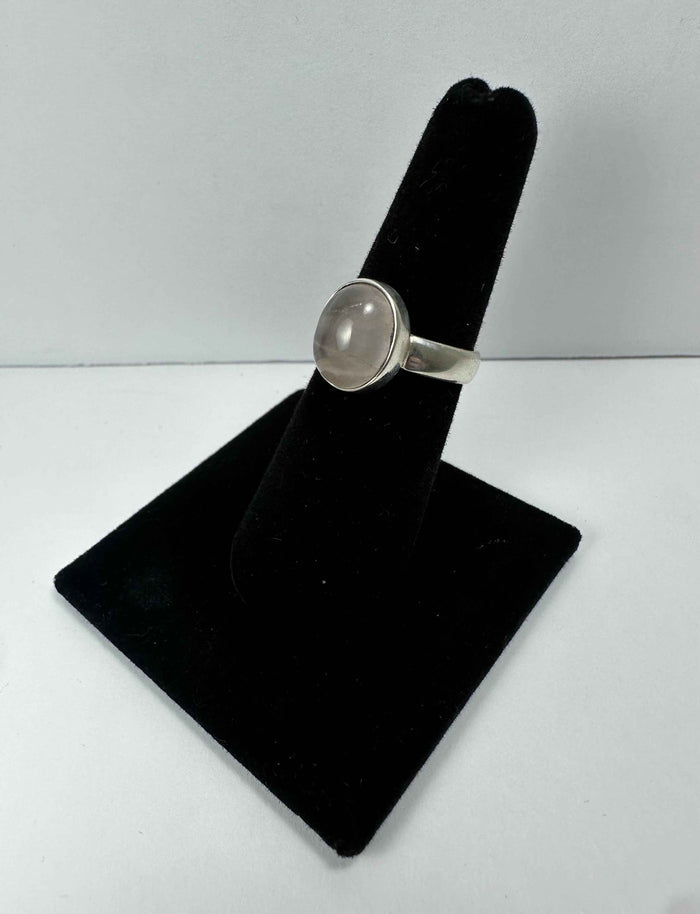 Rose Quartz Oval Cabochon Ring in .925 Sterling Silver Size 6 - Smokin Resin Company