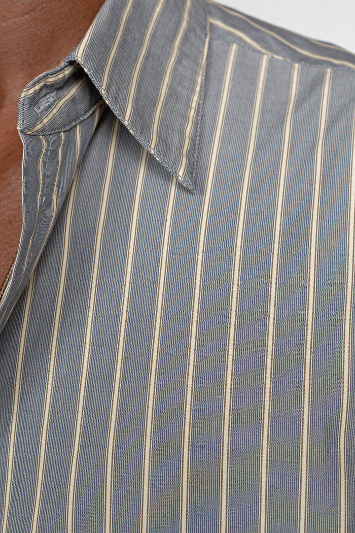 Short Sleeve Button Down Shirt - Grey / Beige Variegated Stripe