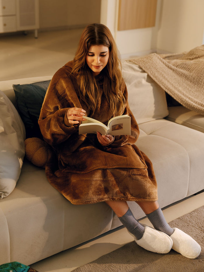 Snug Wearable Blanket Hoodie with Heating Pack