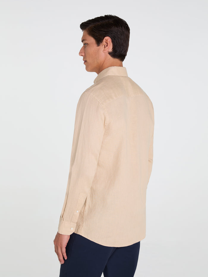 The Relaxed Linen Shirt