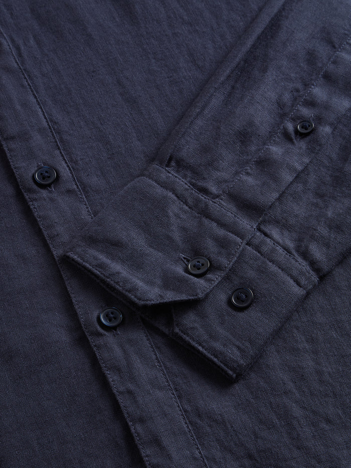 The Relaxed Linen Shirt