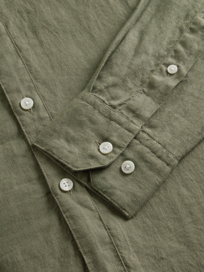 The Relaxed Linen Shirt