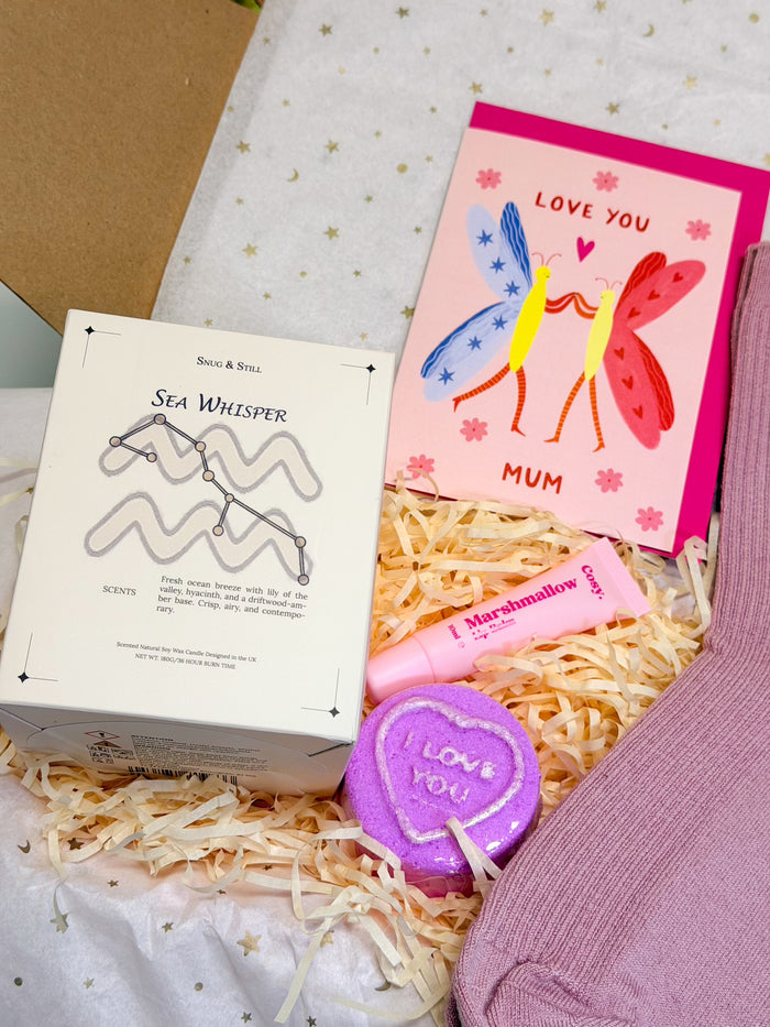 Treat Mum Gift Box | Cosy Socks, Candle & Self Care Set | Mother’s Birthday Gift Under £40