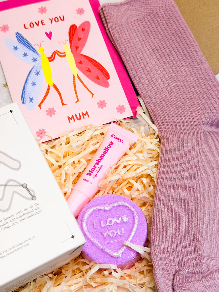 Treat Mum Gift Box | Cosy Socks, Candle & Self Care Set | Mother’s Birthday Gift Under £40