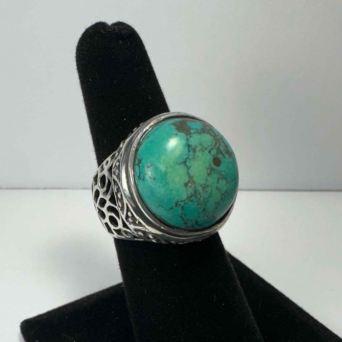 Turquoise Ring - Size 6.5