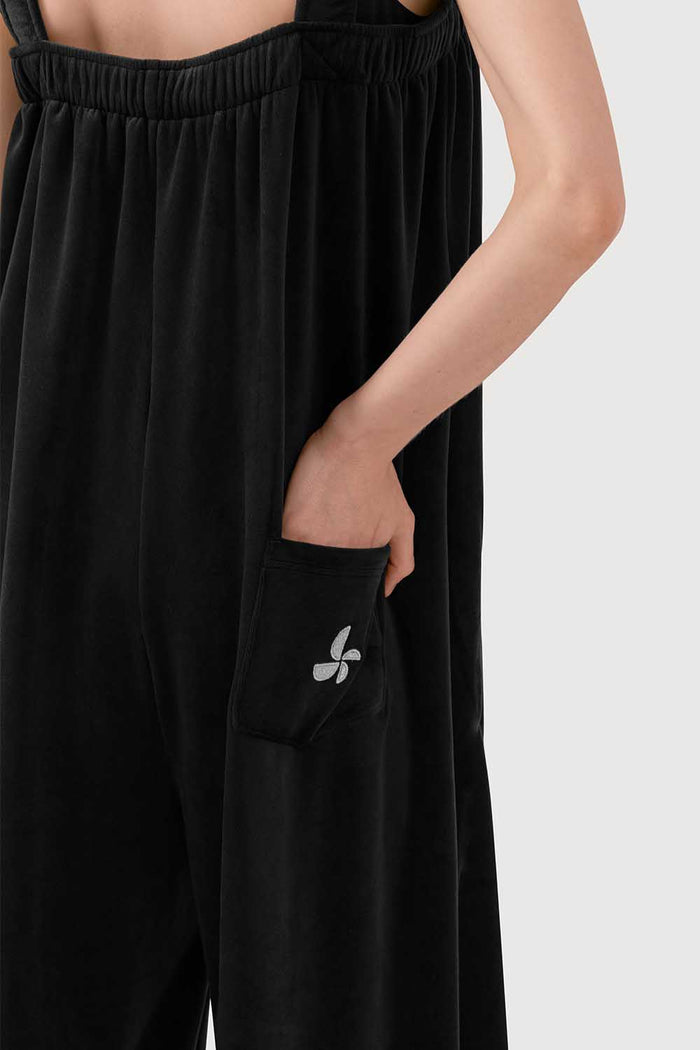 U512005 - Bloch Isabella Womens Velvet Long Gumbie